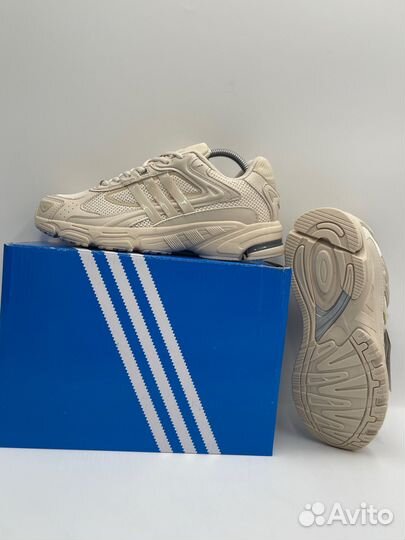 Кроссовки adidas 44 размер