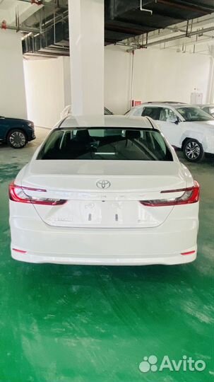 Toyota Camry 2.0 CVT, 2024