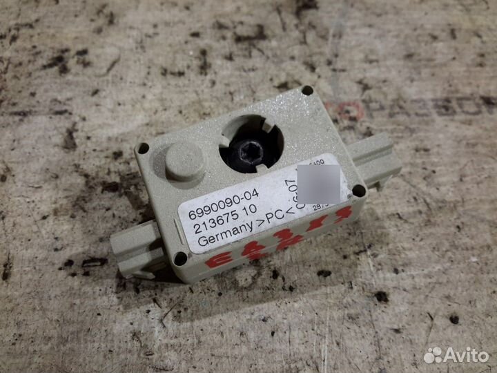 Усилитель антенны BMW X3 E83