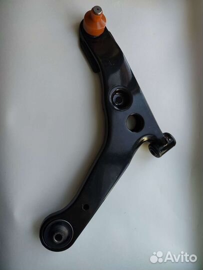 Рычаг передней подвески Chery Fora