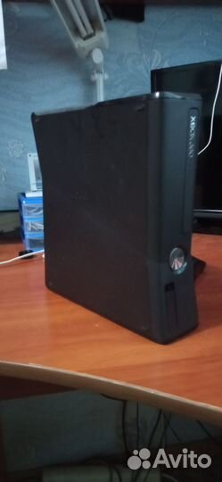 Xbox 360 Slim