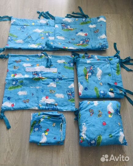 Бортики в кроватку