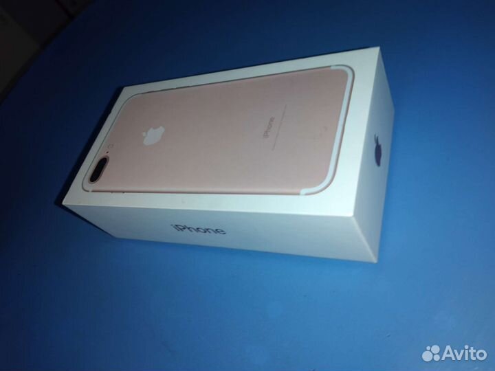 Коробка от айфон7+ со всеми док-ми в отлич состоян