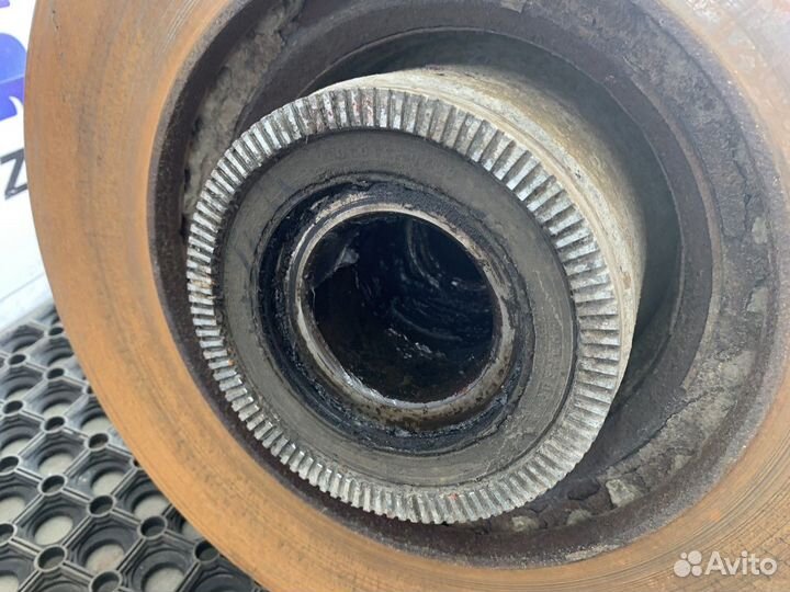 5360310301002 Ступица передняя камаз 5490