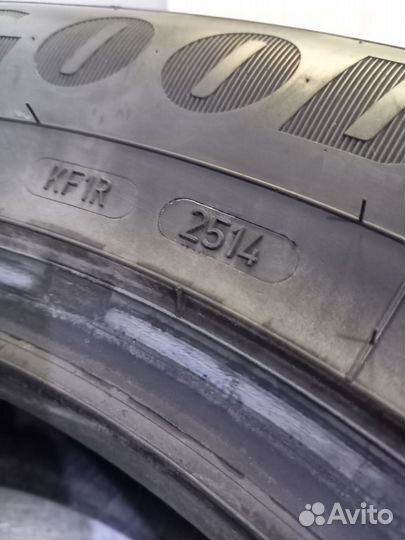 Goodyear UltraGrip Ice Arctic SUV 225/65 R17