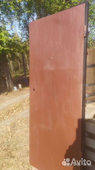 Металлическая дверь бу 80 200