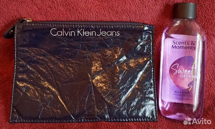 Косметичка calvin klein,мыло,маски