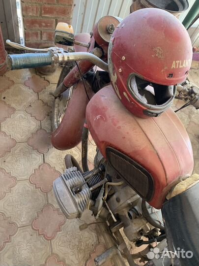 Мотоцикл Днепр