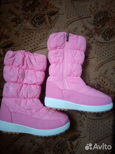 Дутики женские