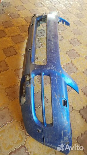 Бампер передний на Volkswagen Touareg