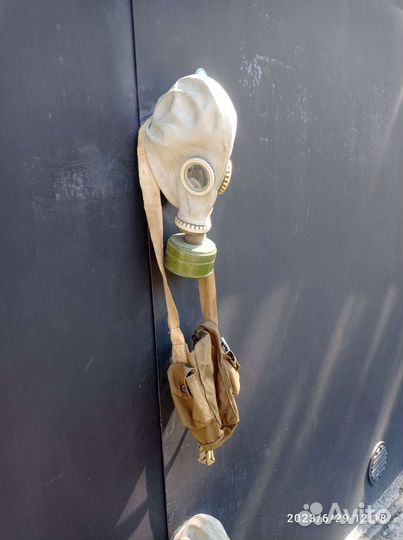 Противогаз