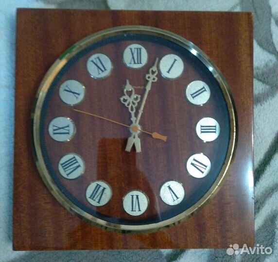Настенные часы/настольные часы Янтарь СССР Винтаж