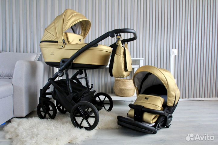 Коляска tako corona 2 в 1 золотая