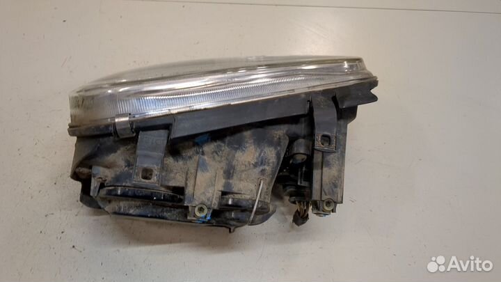 Фара (передняя) Volkswagen Golf 4, 2002