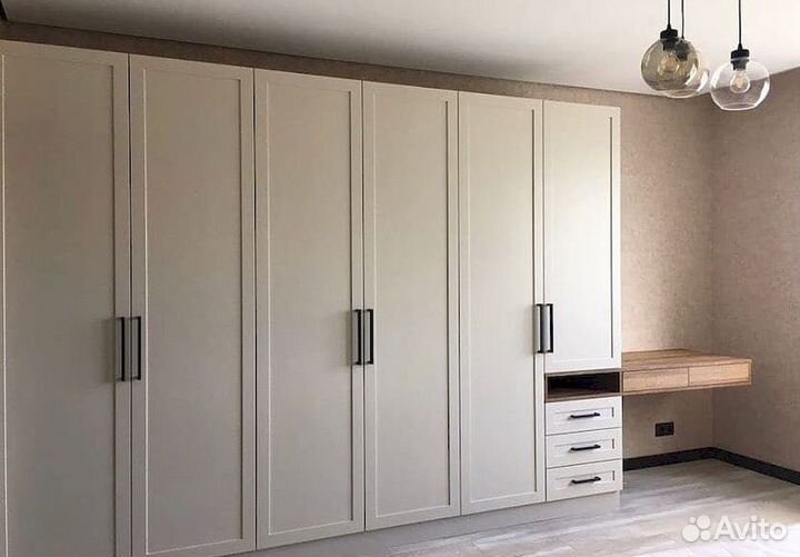 Шкаф стенка