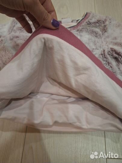 Теплая кофта для девочки 146 меховая