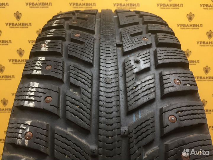 Kumho I'Zen KW22 235/65 R17 108