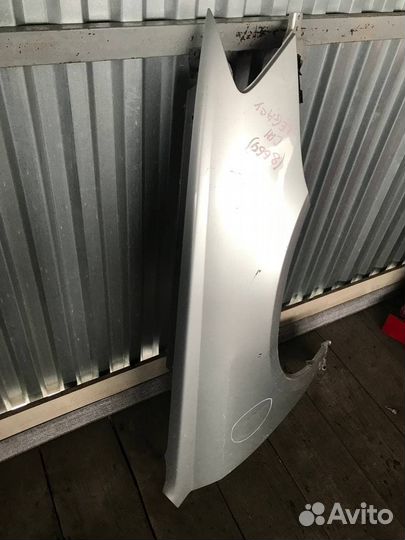 Крыло переднее правое Subaru Legacy 2003-2006 B13