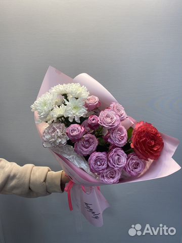 Цветы/доставка/букеты/букет из хризантем/букет роз