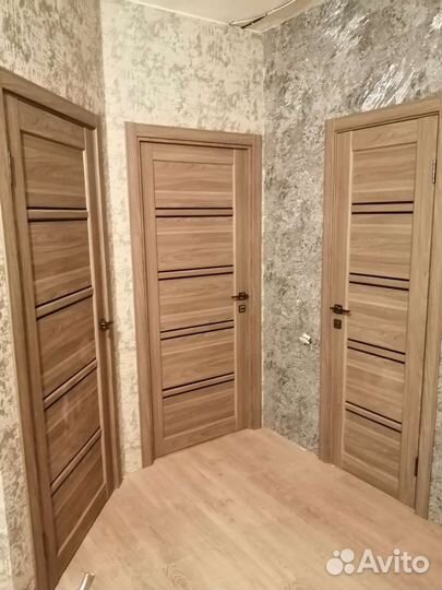 Установка межкомнатных дверей