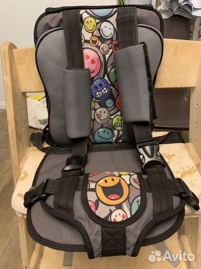 Продам детское кресло для автомобиля