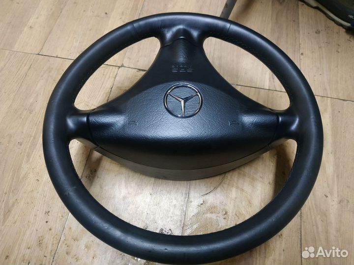 Руль Мерседес w202 с аэрбегом