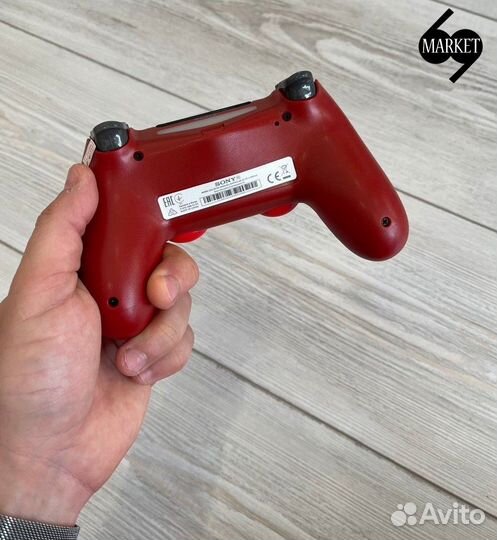 Джойстик Sony PS4 V2/ Геймпад / DualShock4 Красный