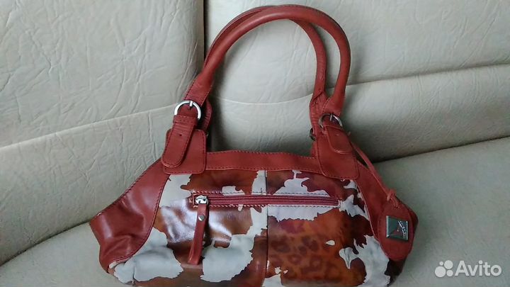 Новая кожаная фирменная сумка