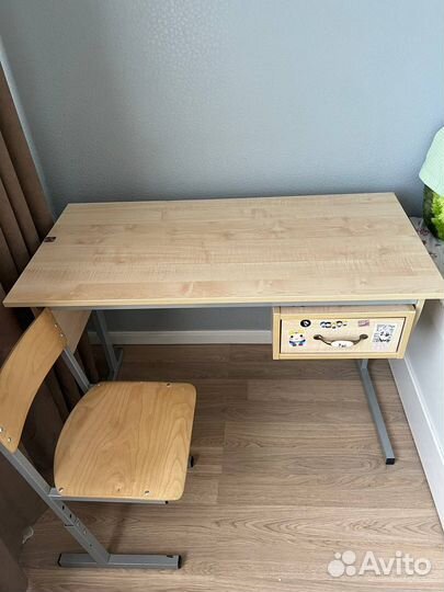 Стол ученический 