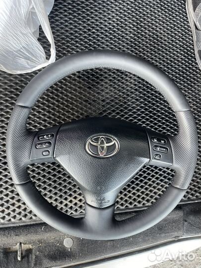 Руль Toyota