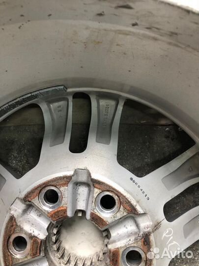 Продам литые диски