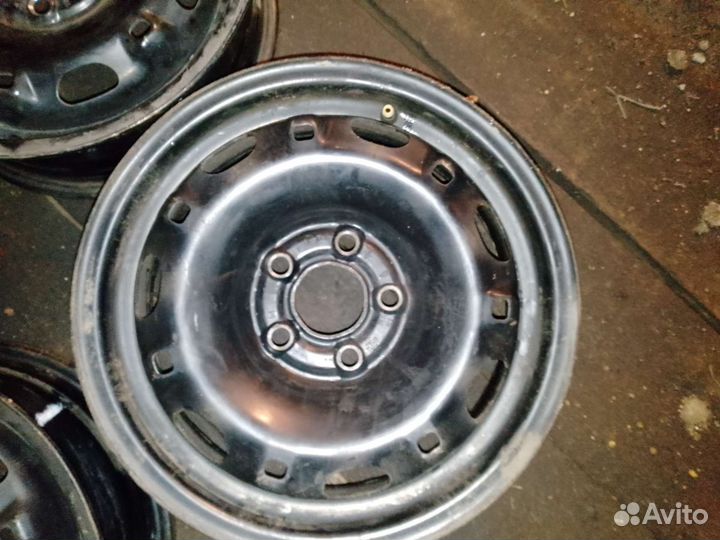 Диски штампованные r14 polo