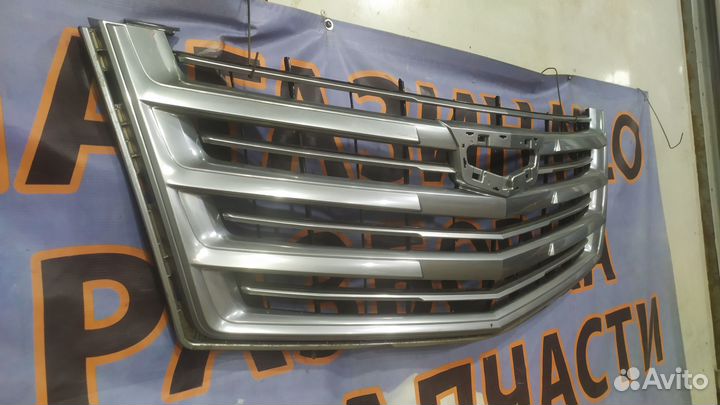 Cadillac Escalade 4 решётка радиатора с хромом