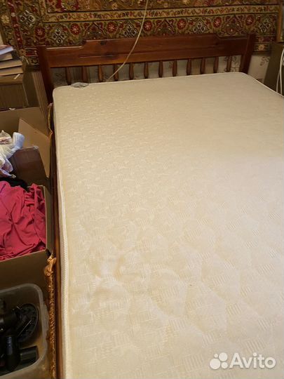 Кровать двухспальная с матрасом бу 140 200