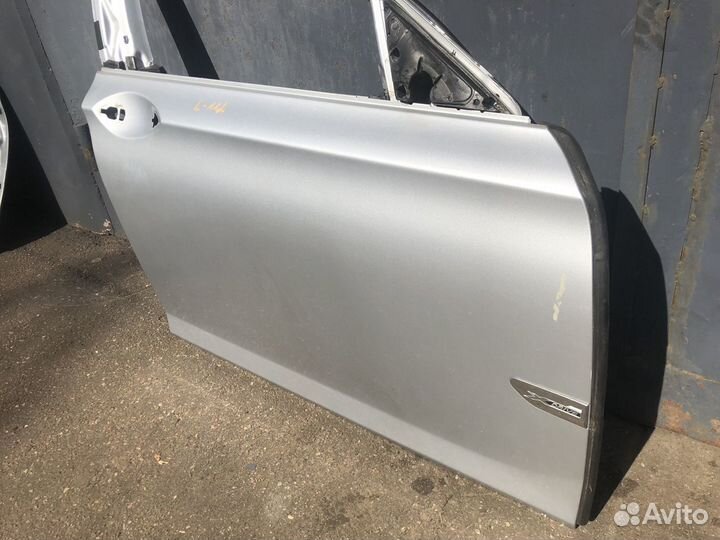 Дверь передняя правая BMW 7 F01 F02 N63