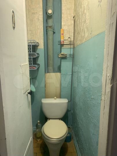 Комната 9 м² в 5-к., 2/5 эт.