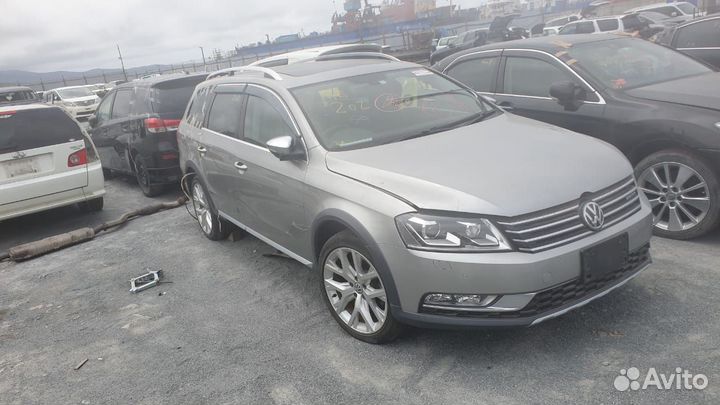 Динамик низкочастотный задний VW Passat B6 B7 CC