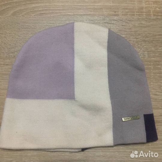 Женская шапка