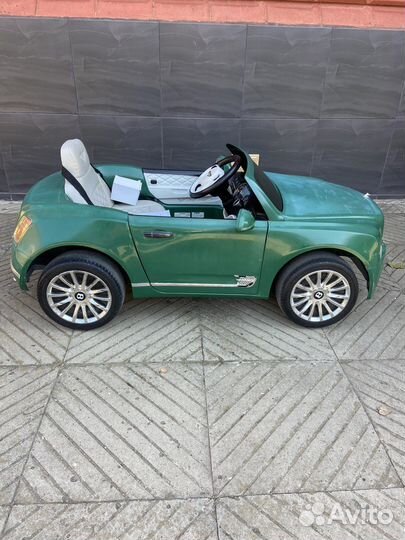 Детский электромобиль Bentley Mulsanne