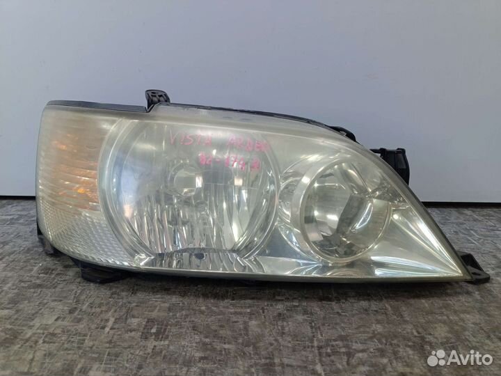 Правая фара Toyota Vista Ardeo 32-174