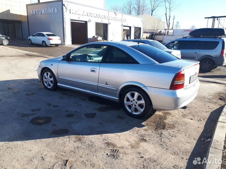 Opel Astra 2.2 МТ, 2003, 210 000 км