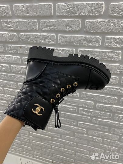 Ботинки женские