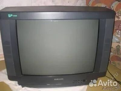 Телевизор Samsung кинескопный