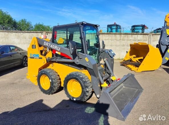 Мини-погрузчик XCMG SR740RU, 2024