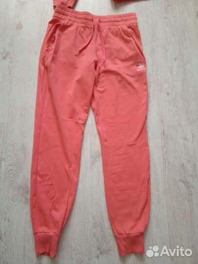 Спортивный костюм reebok женский