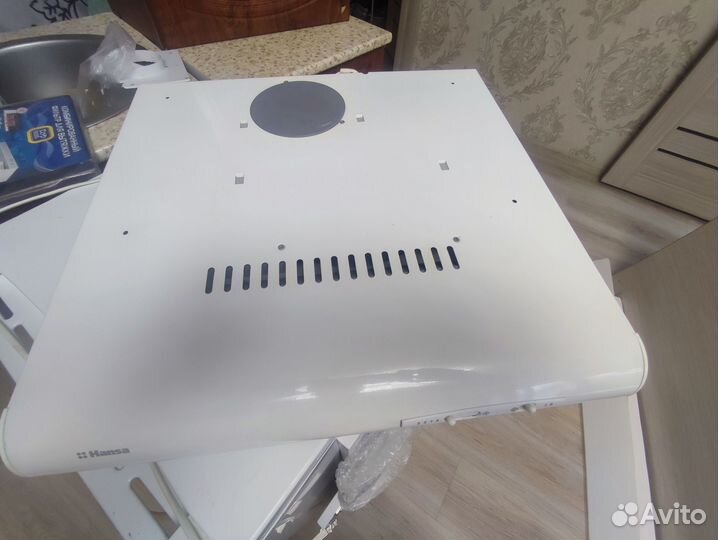 Вытяжка для кухни 50 см Hanza