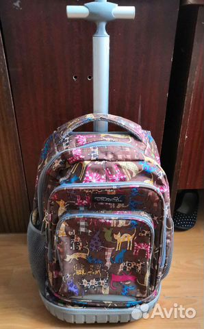 Рюкзак школьный на колесиках