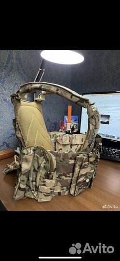 Бронежилет с плитами