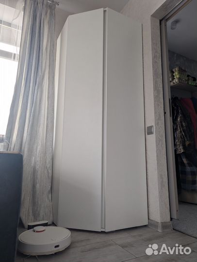 Шкаф угловой