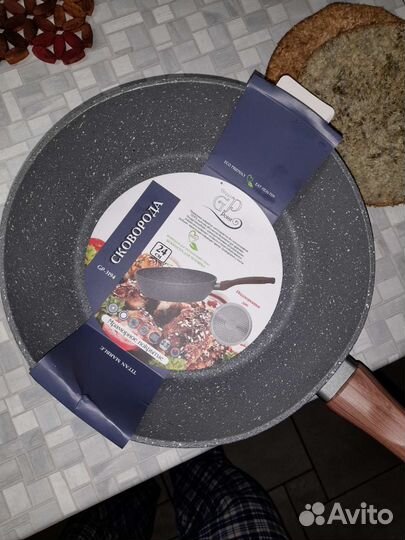 Сковорода новая